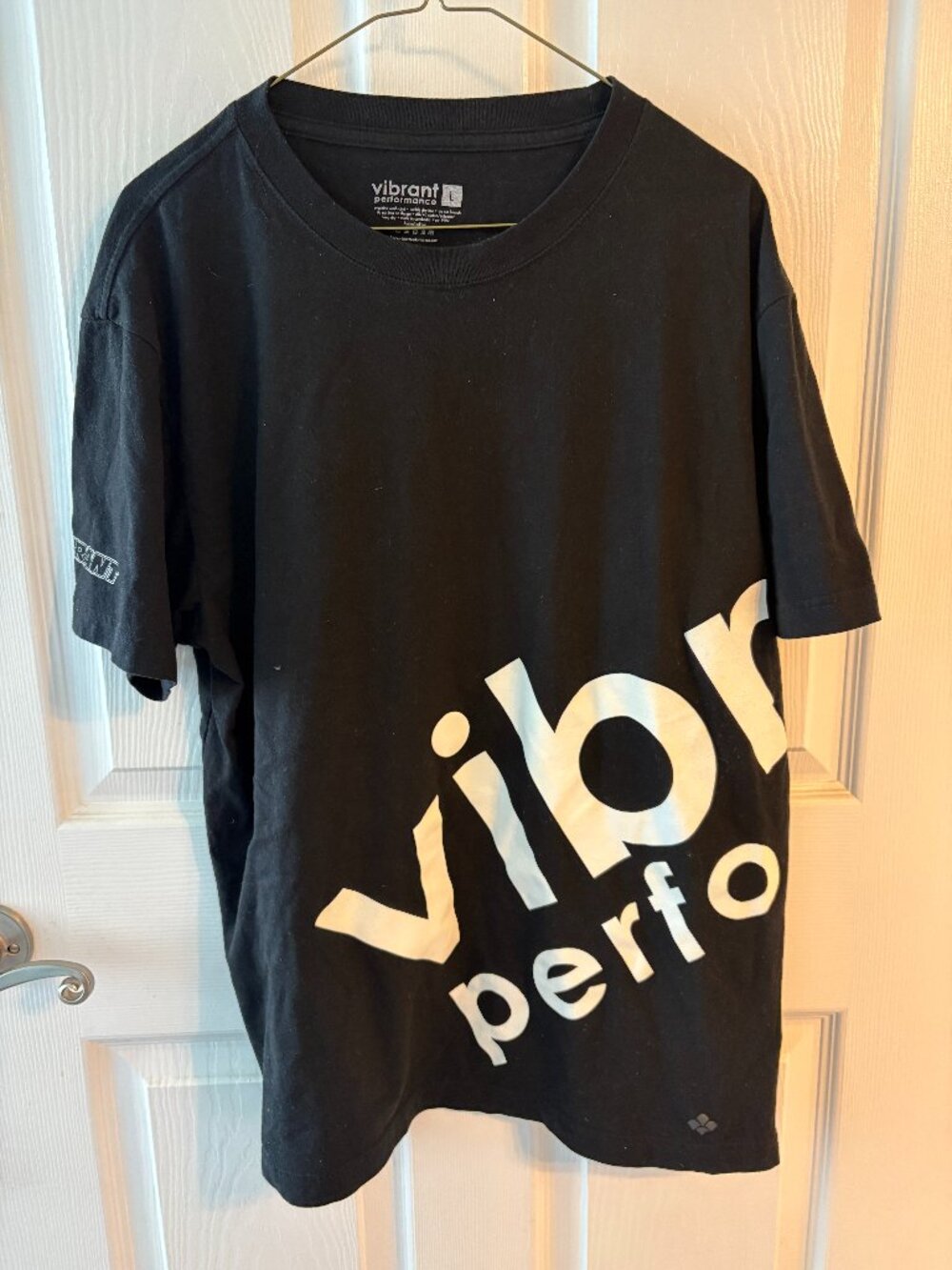 Vibrant Performance - Large Black T-Shirt